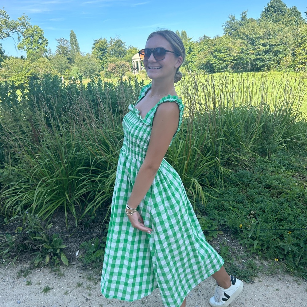 Meet your Posher, Laura